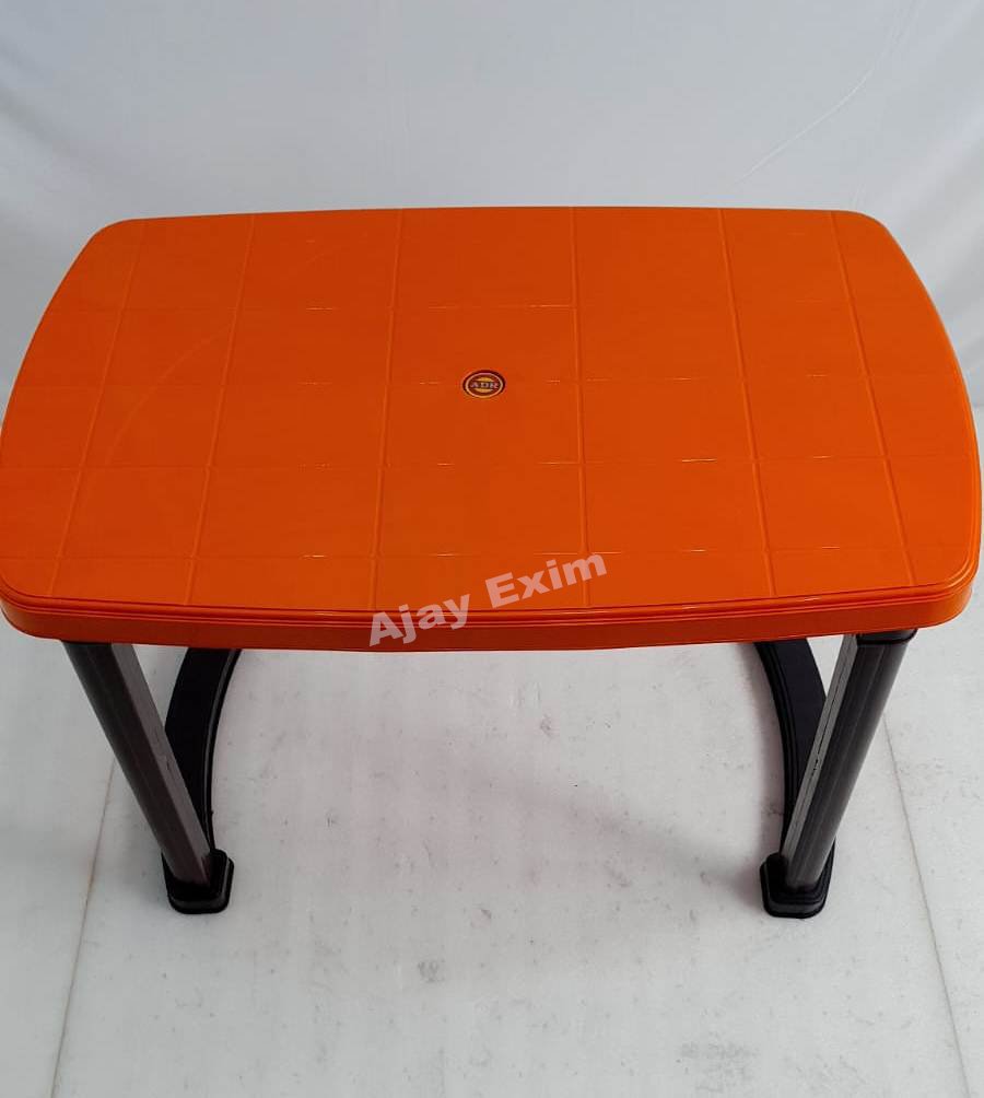 Plastic Restaurant Dining Table