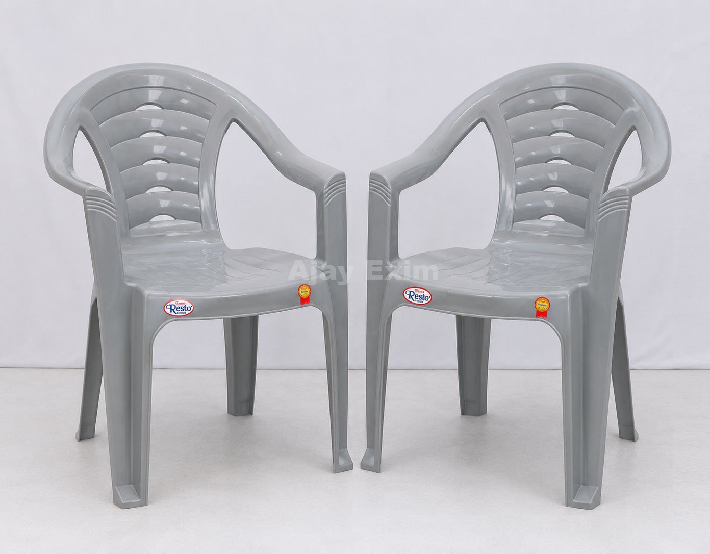 Classic Rounded Back Plastic Arm Chair