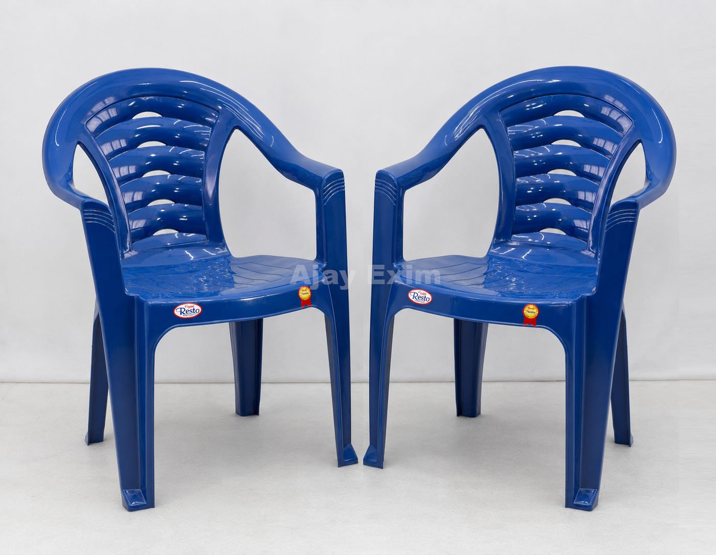 Classic Rounded Back Plastic Arm Chair Set of 2
