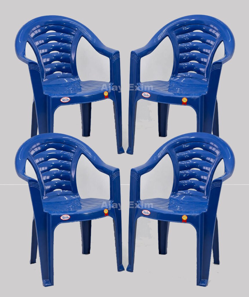 Classic Rounded Back Plastic Arm Chair Set of 4