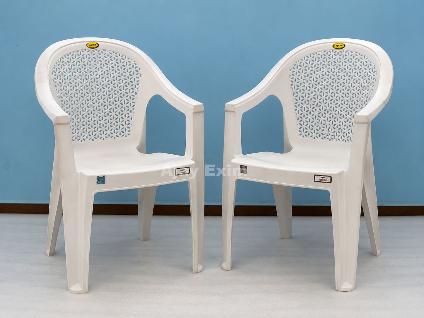 FLORAL DESIGN PLASTIC CHAIR