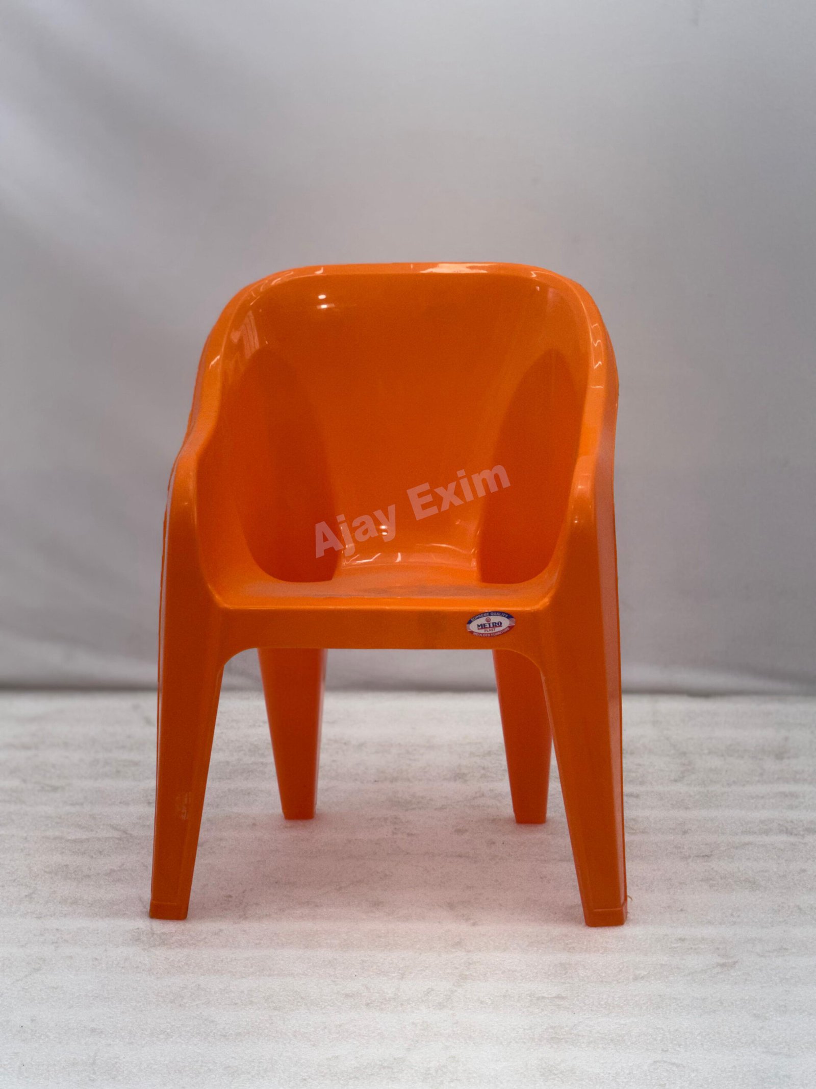 Plastic Baby Chair with Armrest - Image 4