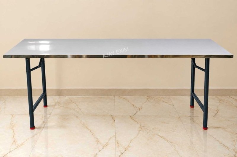 Panthi Table