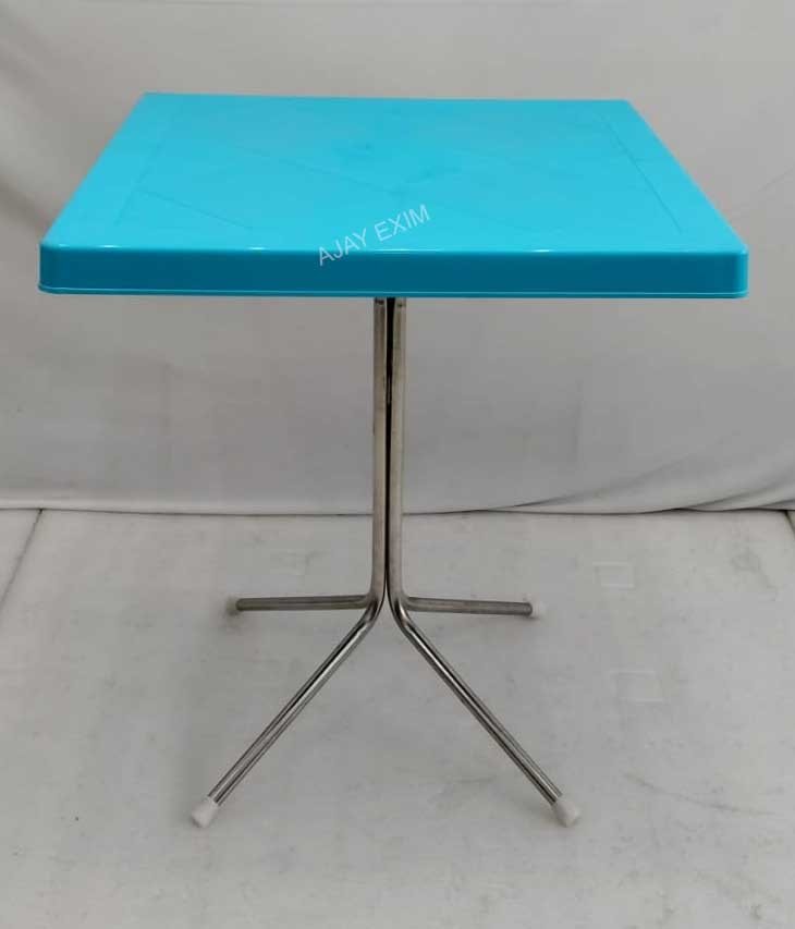 Square Shape Steel Leg Dining Table