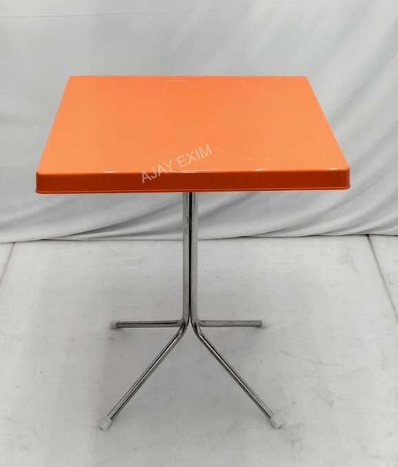 Square Shape Steel Leg Dining Table